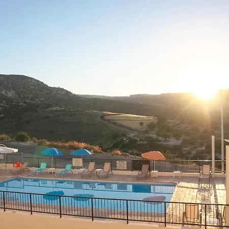 Panoramic Holidays דירה